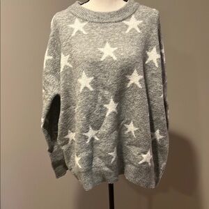 Gilli Gray and White Star Crew Neck Sweater